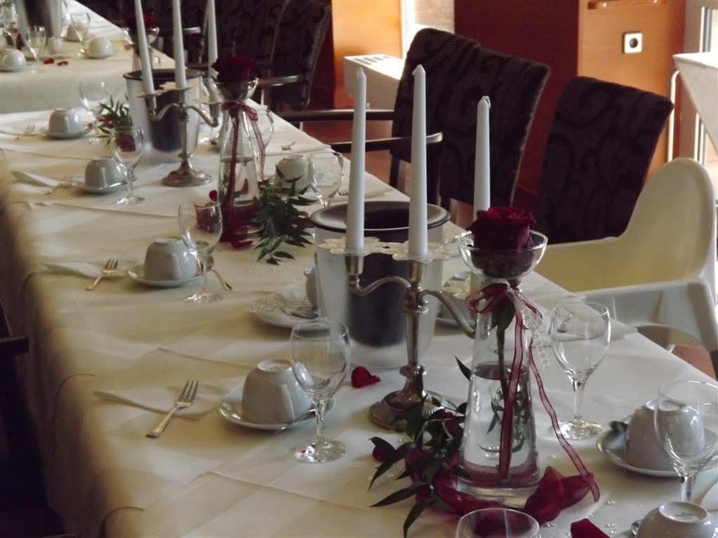 Schlosshotel Ландщул Екстериор снимка