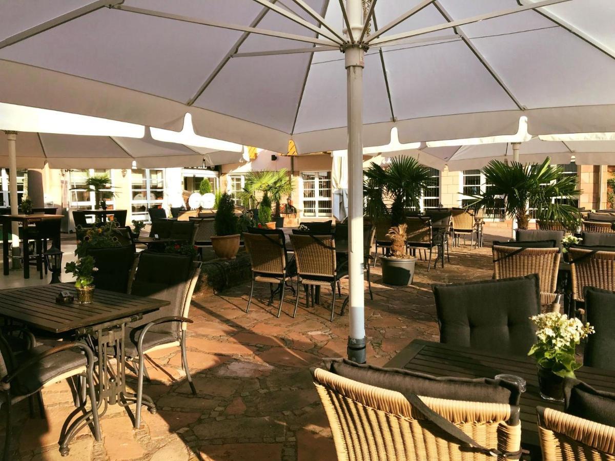 Schlosshotel Ландщул Екстериор снимка